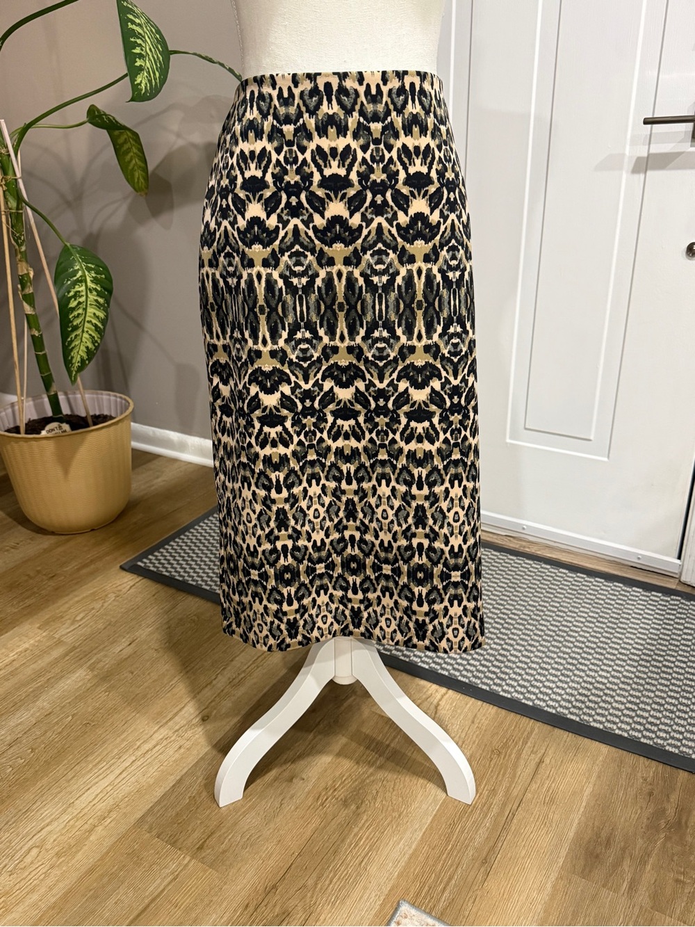 New York & Company Beige and Black Printed Midi Skirt